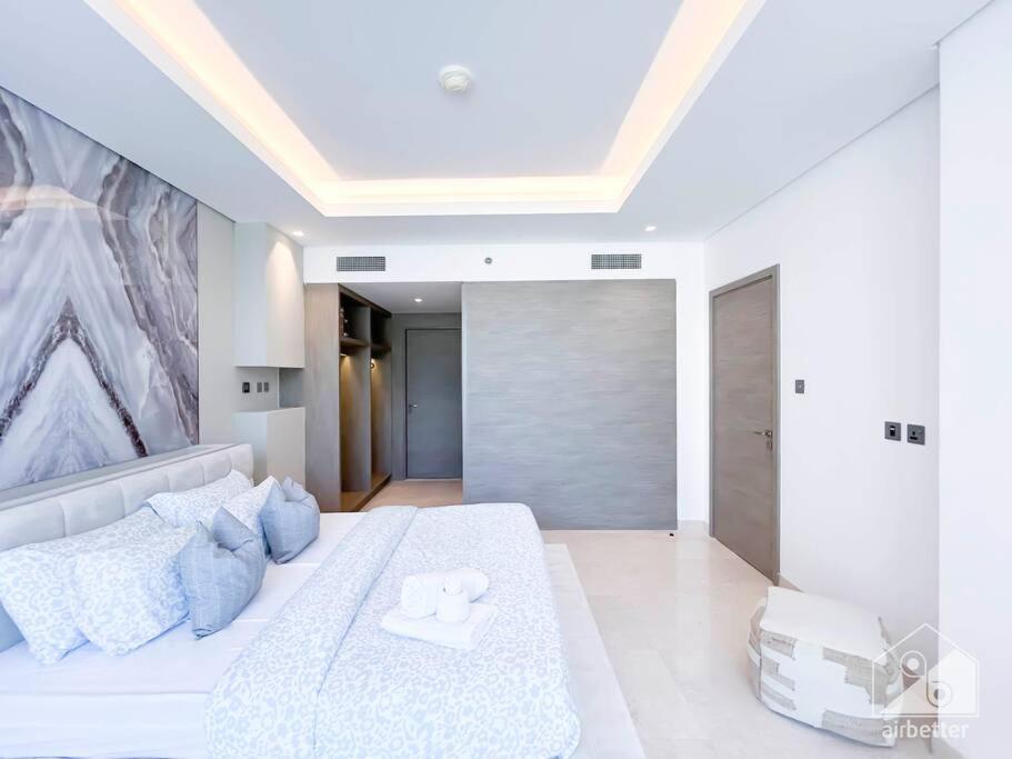 Apartment High End 1bedroom With Balcony & View Dubai