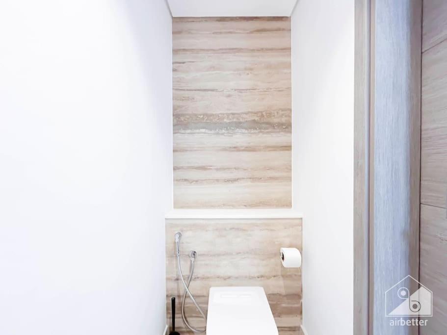 Apartment High End 1bedroom With Balcony & View