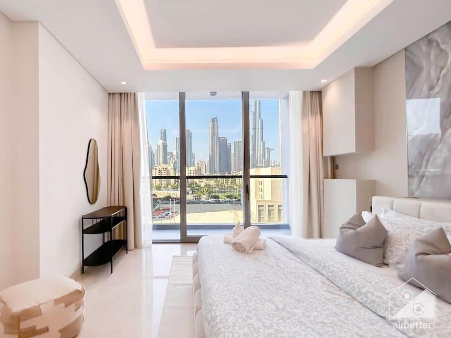 High End 1bedroom With Balcony & View Apartment *