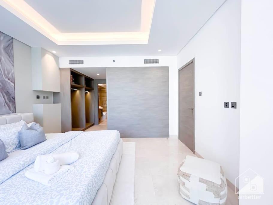 High End 1bedroom With Balcony & View Apartment Dubai