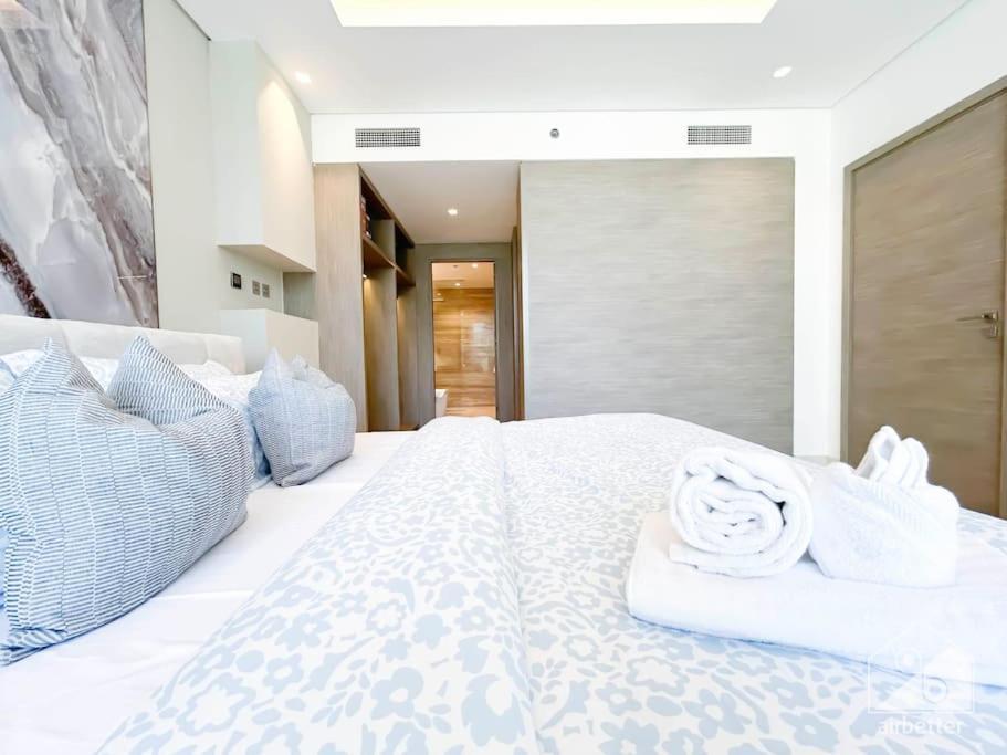 Apartment High End 1bedroom With Balcony & View Dubai